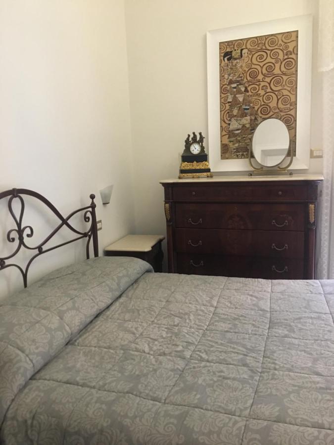 Bed and Breakfast Ciro A Maschio Angioino à Naples Extérieur photo